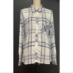 NWT Willow & Clay Kara Button Down Top Size M